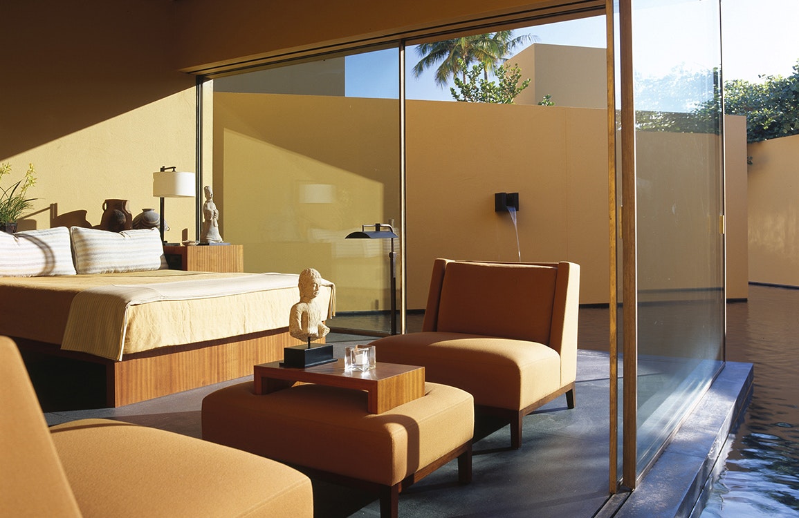 20 Beautiful Indoor/Outdoor Bedroom Designs