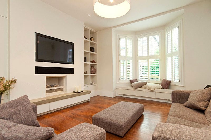 Small Living Room With Bay Windows