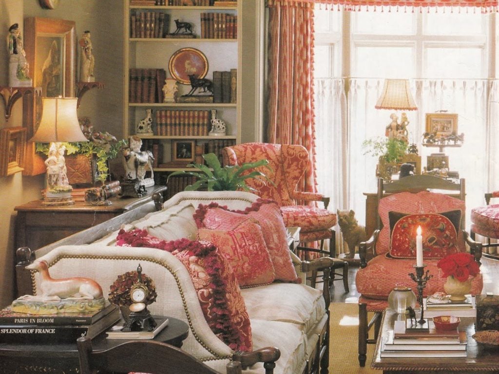 20 Romantic Relaxed Style Living Room Ideas