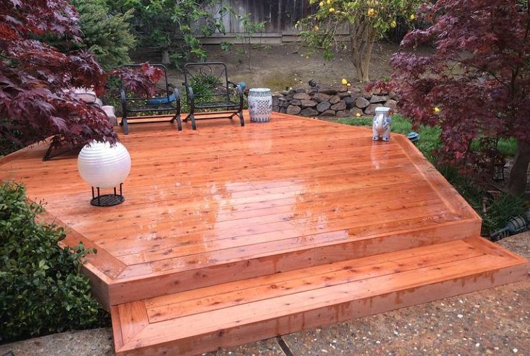 20 Examples of Redwood Decks