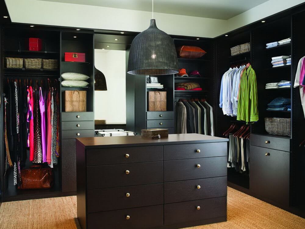 20 Beautiful Closet Designs Incorporating Drawers