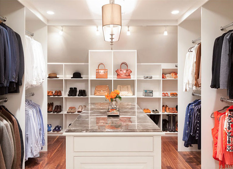 20 Beautiful Closet Designs Incorporating Drawers