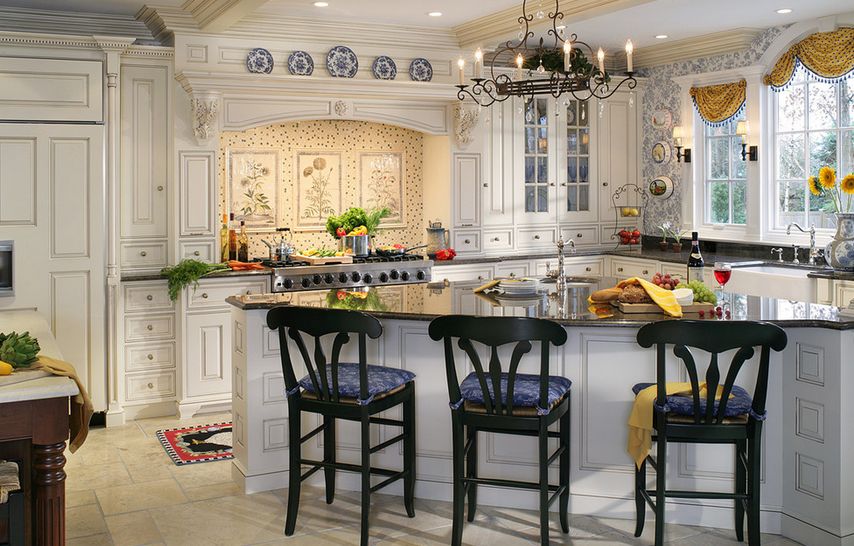 20 Beautiful Examples of French Country Kitchens