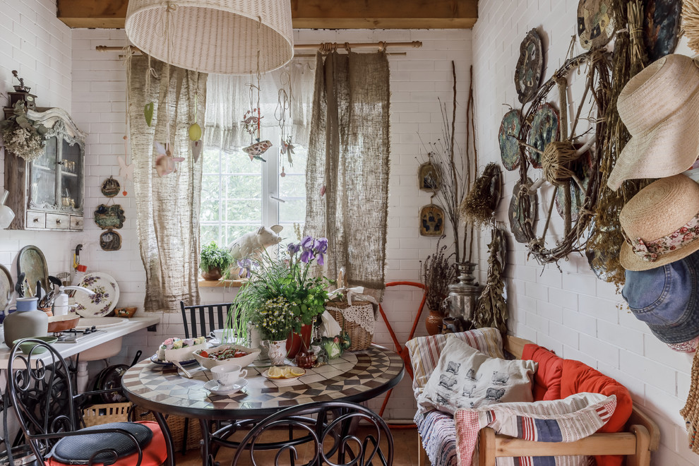 20 Beautiful Examples of Shabby Chic Design